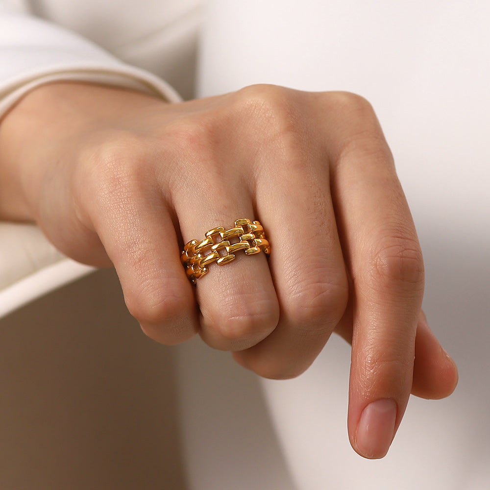 18k Gold Wreath Ring