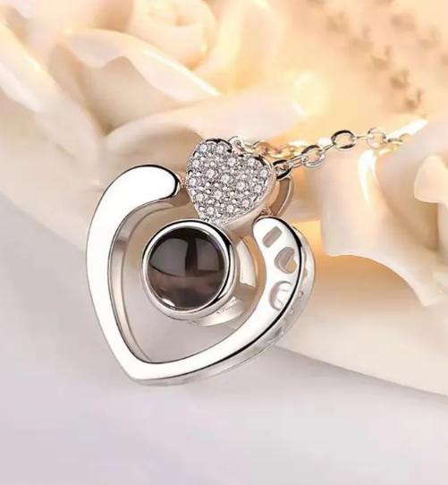 Infinity Affection - Showpiece Necklace