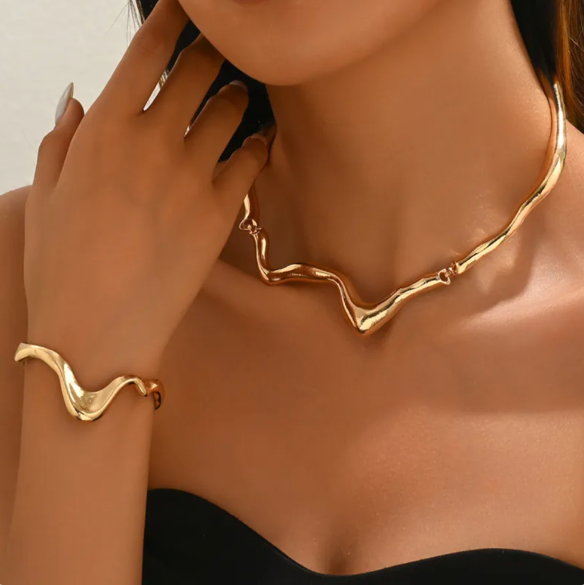 Twisted Metal Necklace & Bracelet Set